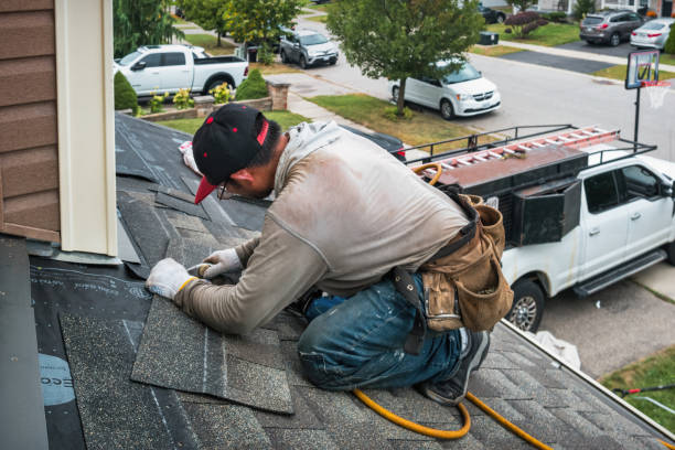 Professional Gutter Repair And Installation technician working in Bloomingdale, NY
